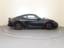 Porsche 718 Cayman GTS 4.0 in tiefschwarzmettallic