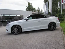 Thumbnail-Foto von Fahrzeug