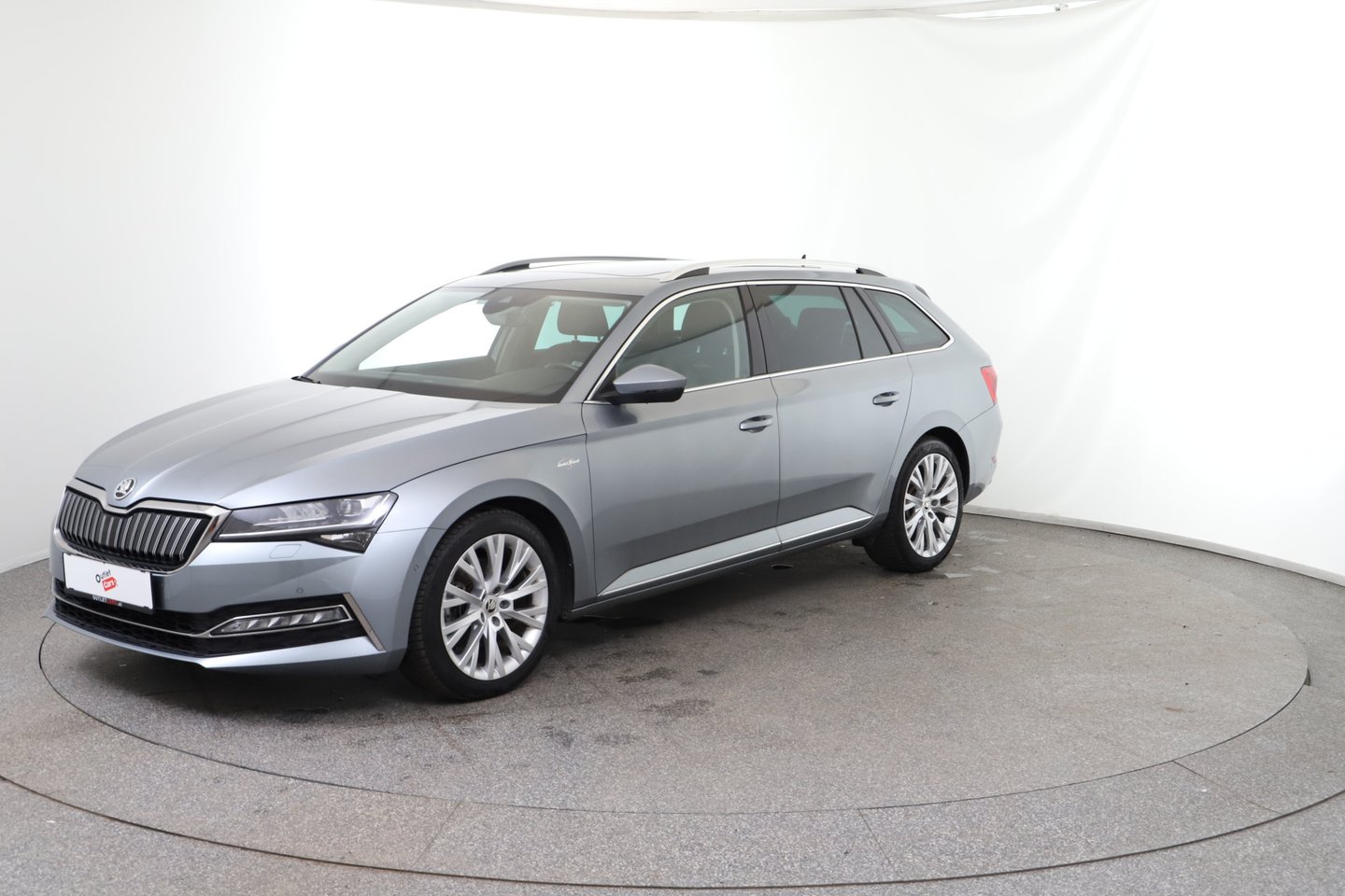 Bild eines Škoda SUPERB Combi iV SPORTLINE DSG