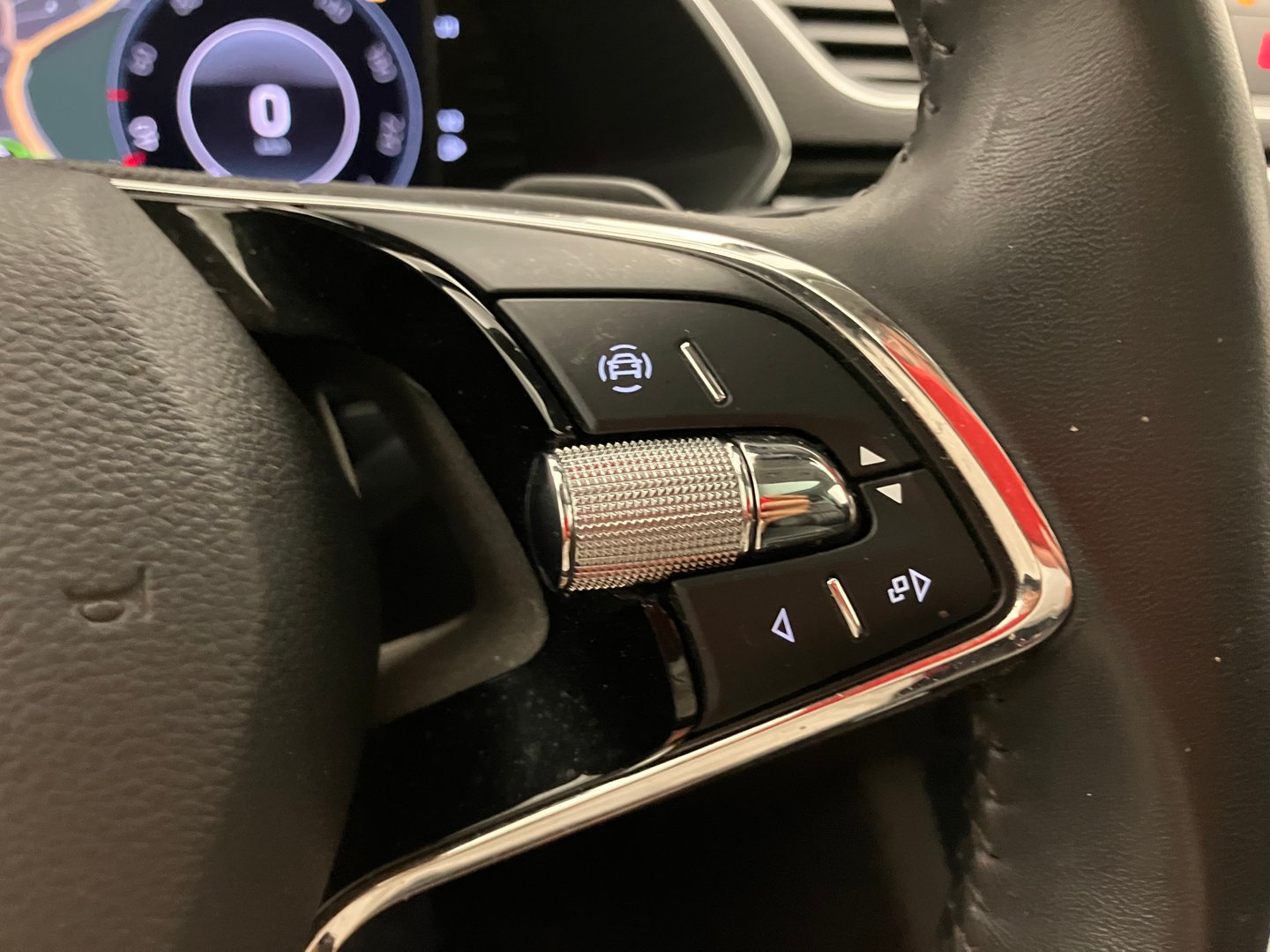 Škoda SUPERB Combi iV SPORTLINE DSG | Bild 18 von 32
