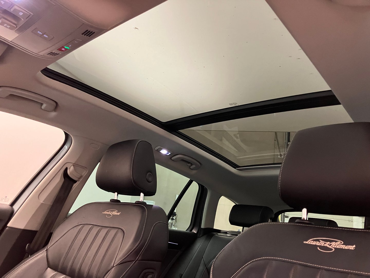 Škoda SUPERB Combi iV SPORTLINE DSG | Bild 13 von 32