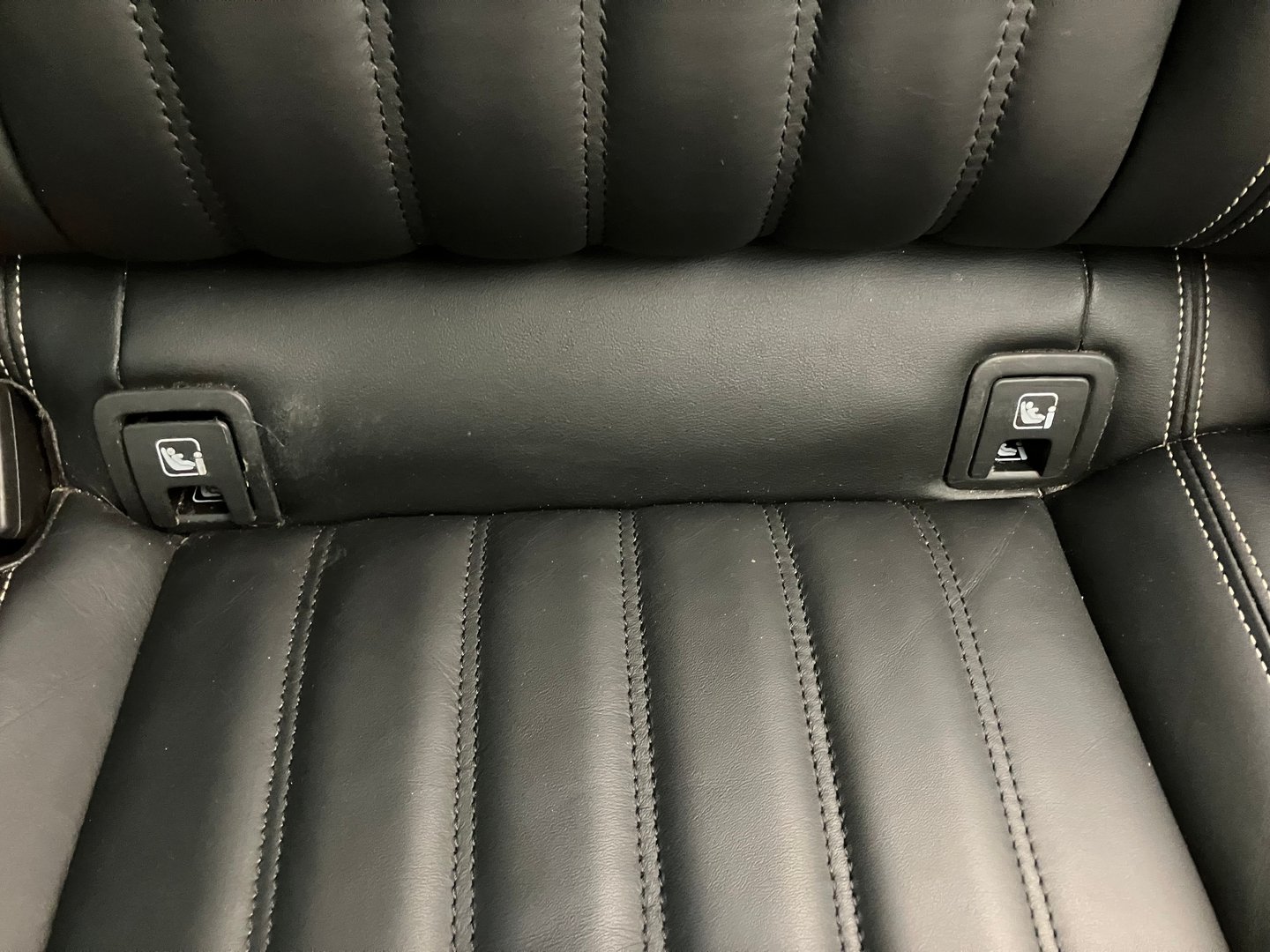 Škoda SUPERB Combi iV SPORTLINE DSG | Bild 28 von 32