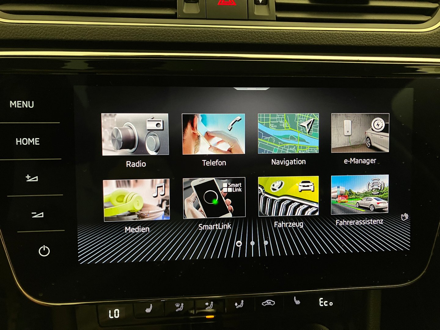 Škoda SUPERB Combi iV SPORTLINE DSG | Bild 19 von 32