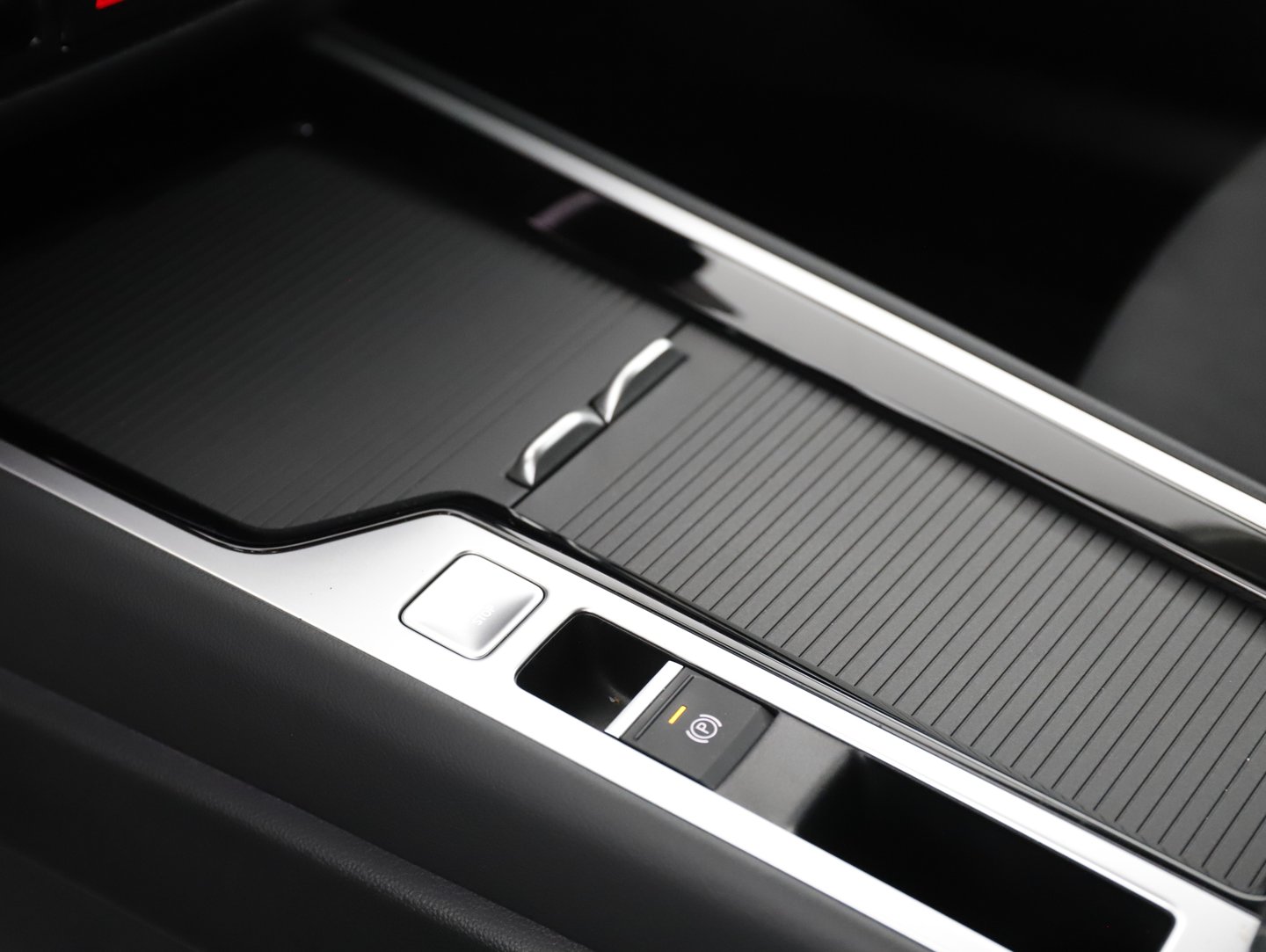 VW Passat Variant Elegance TDI DSG | Bild 18 von 26