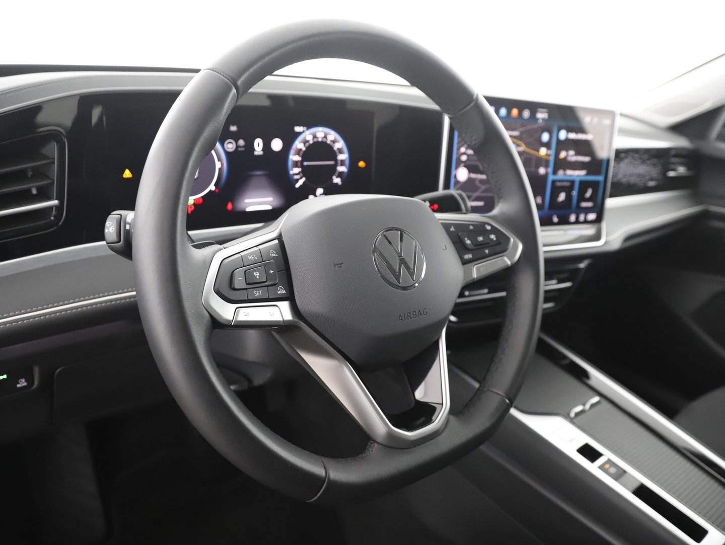 VW Passat Variant Elegance TDI DSG | Bild 9 von 26
