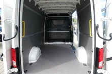 VW Crafter 35 Kastenwagen L3H3 TDI in candyweiß