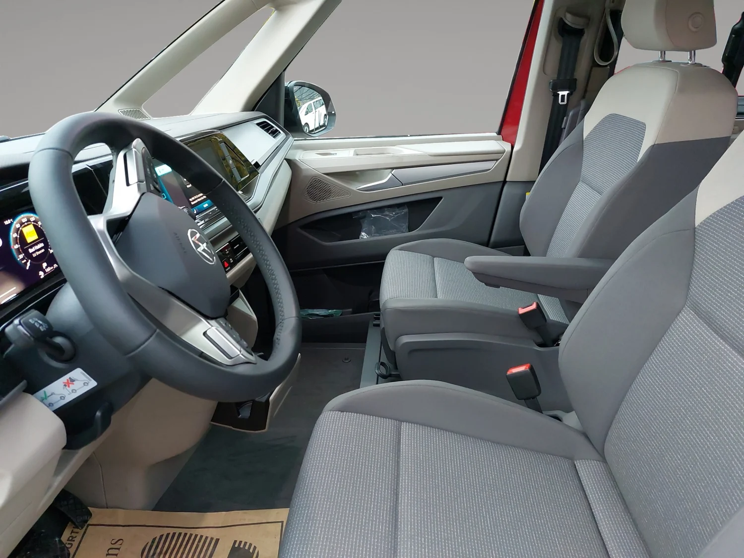 Bild eines California Beach Camper eHyb. 180 kW 4M