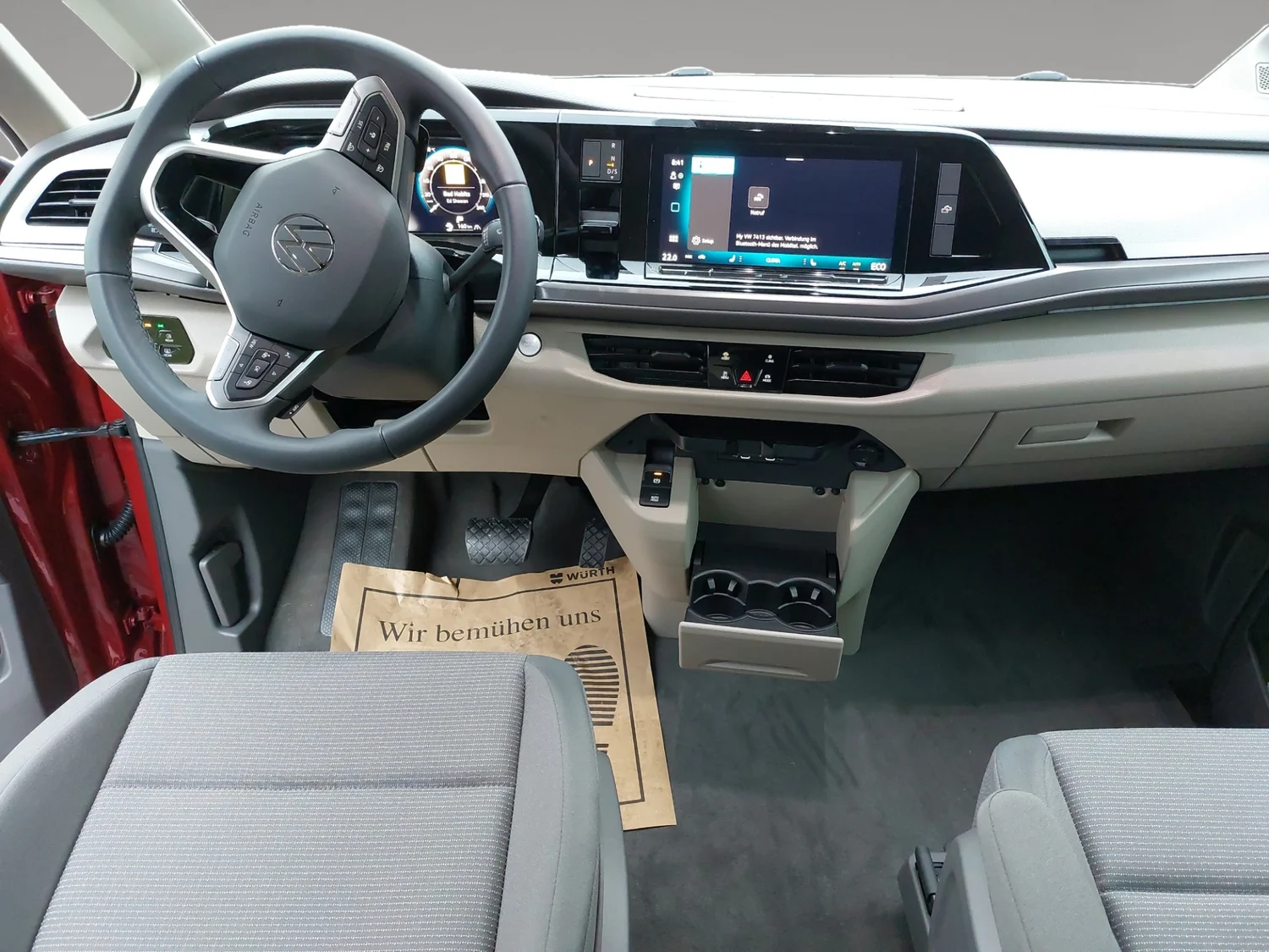 Bild eines California Beach Camper eHyb. 180 kW 4M