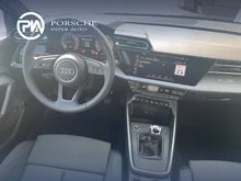 Audi A3 Sportback 30 TFSI in Manhattangrau Metallic