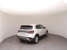 VW T-Cross 4Me TSI in Ascotgrau