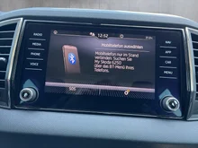Škoda Karoq Ambition 125 TDI in Alaska-Weiß