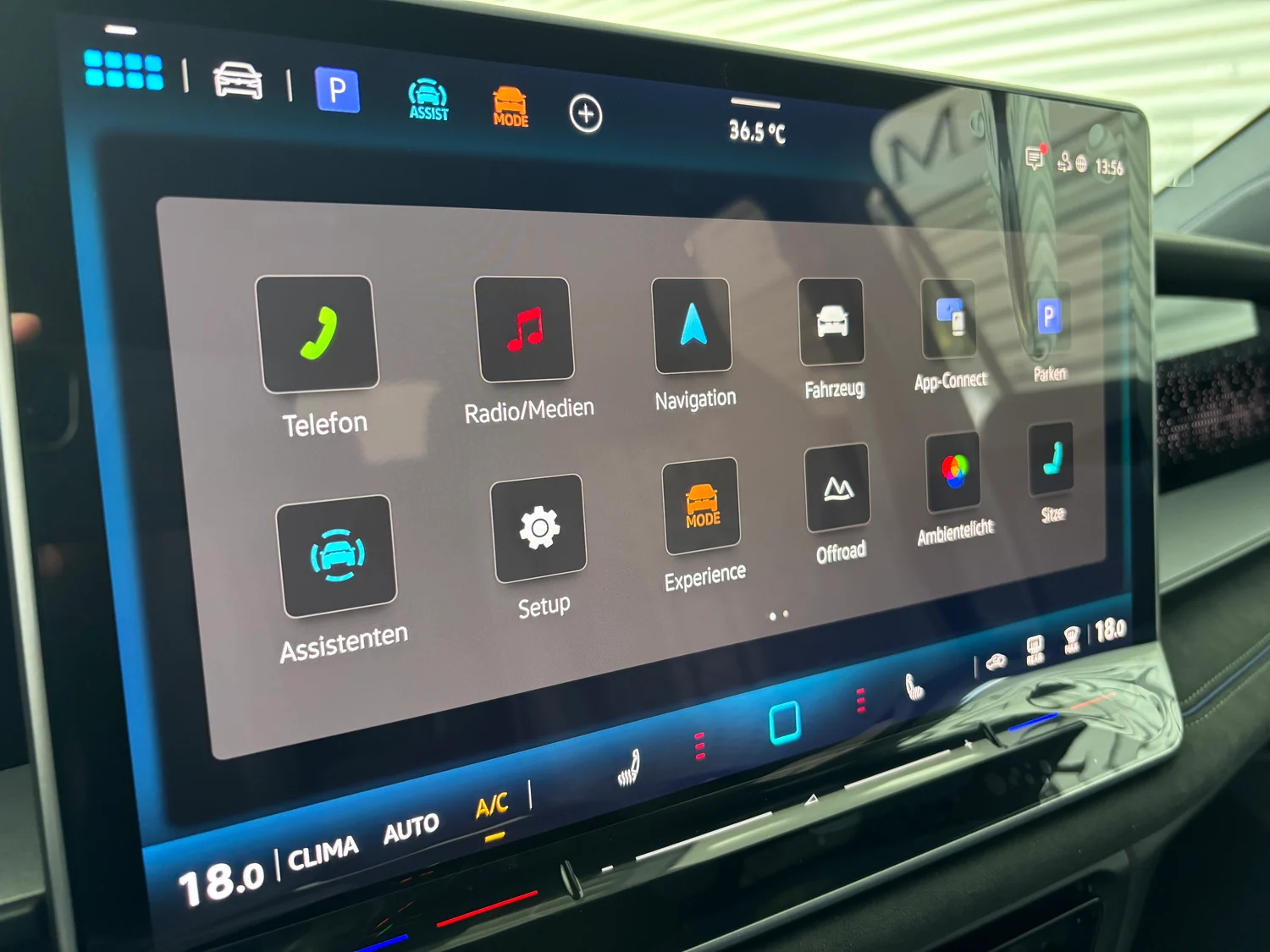 Bild eines VW Tayron Sport TDI 4MOTION DSG