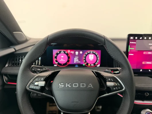 Bild eines Škoda Superb Combi 4x4 Sportline TDI DSG