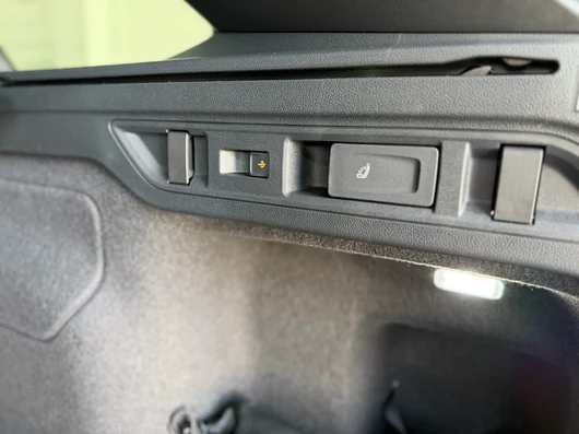 Bild eines Škoda Superb Combi 4x4 Sportline TDI DSG