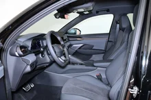 CUPRA Terramar 1.5 e-TSI 150 PS DSG in Nacht-Schwarz Metallic