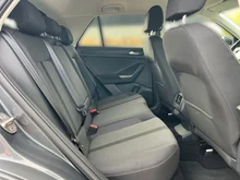 VW T-Roc Life TSI in Indium Grau Met. Dach Black Uni