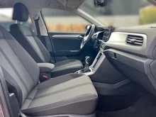 VW T-Roc Life TSI in Indium Grau Met. Dach Black Uni