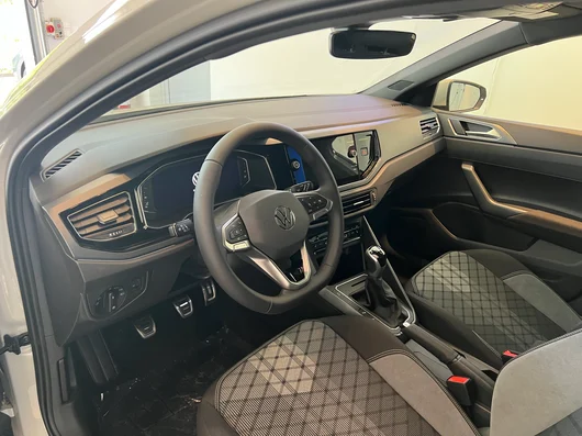 Bild eines Polo Sport TSI DSG