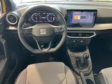 SEAT Arona FR 1.0 TSI in Hypnotic-Gelb Dach Nacht-Schwarz