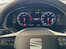 SEAT Arona FR 1.0 TSI in Hypnotic-Gelb Dach Nacht-Schwarz