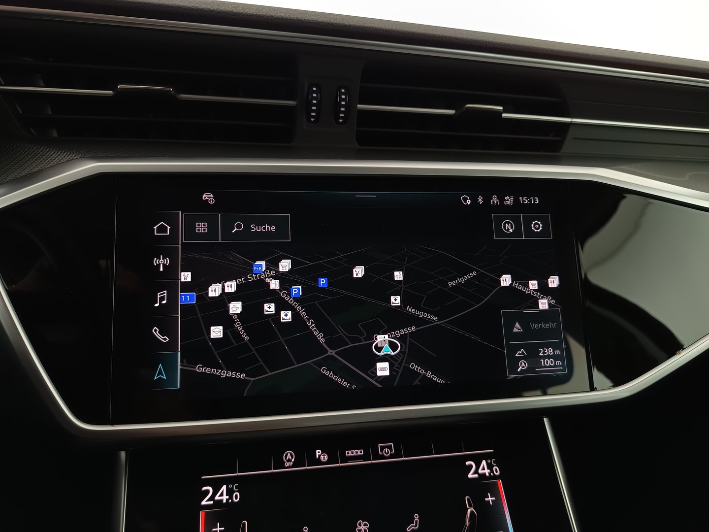 Audi A6 Avant 40 TDI Sport | Bild 26 von 34