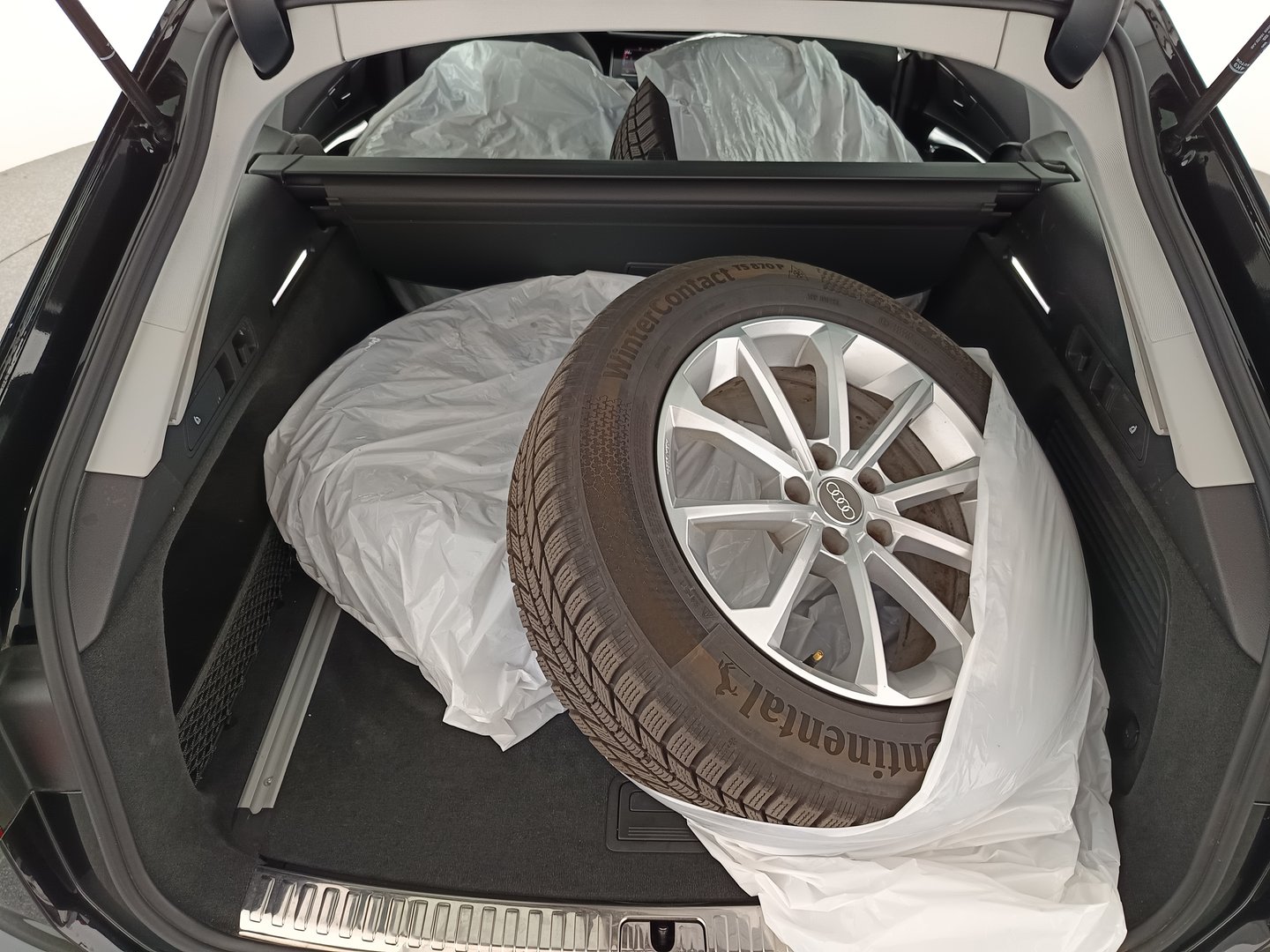 Audi A6 Avant 40 TDI Sport | Bild 31 von 34