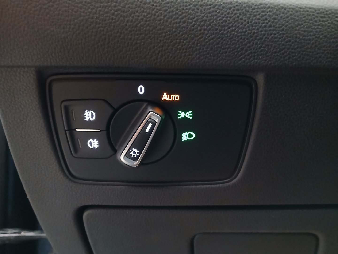 VW Passat Business TSI | Bild 12 von 31