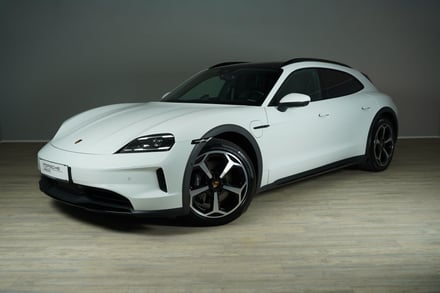 Porsche Taycan 4 Cross Turismo
