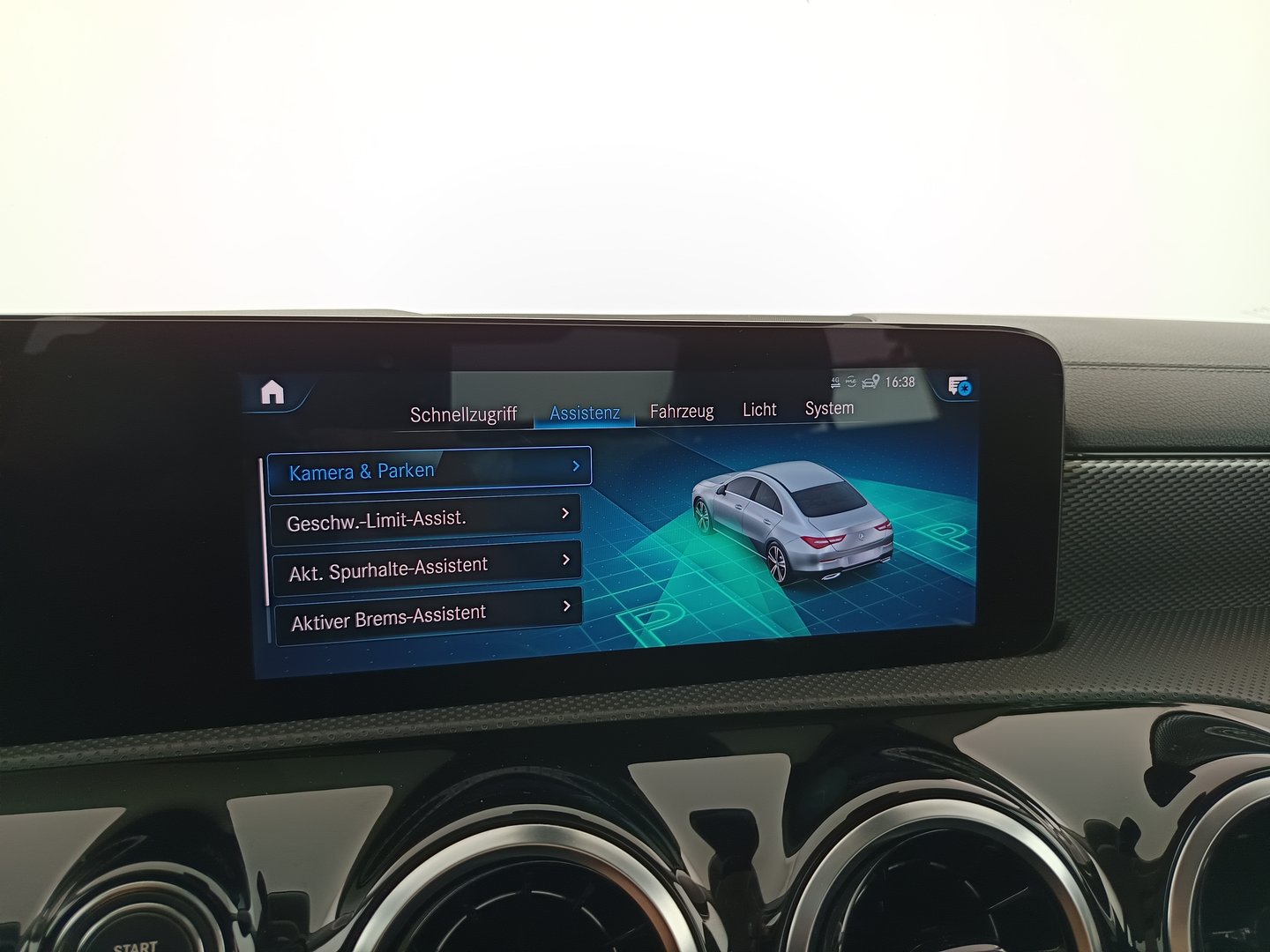 Mercedes CLA 180 d Aut. | Bild 19 von 31