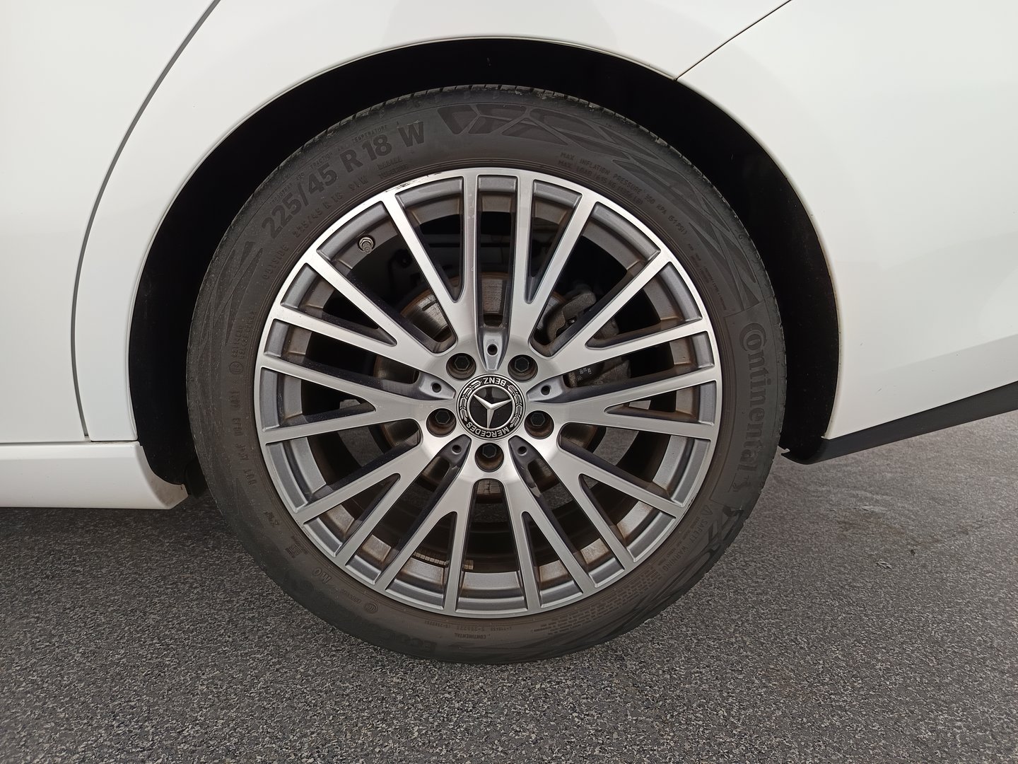 Mercedes CLA 180 d Aut. | Bild 9 von 31