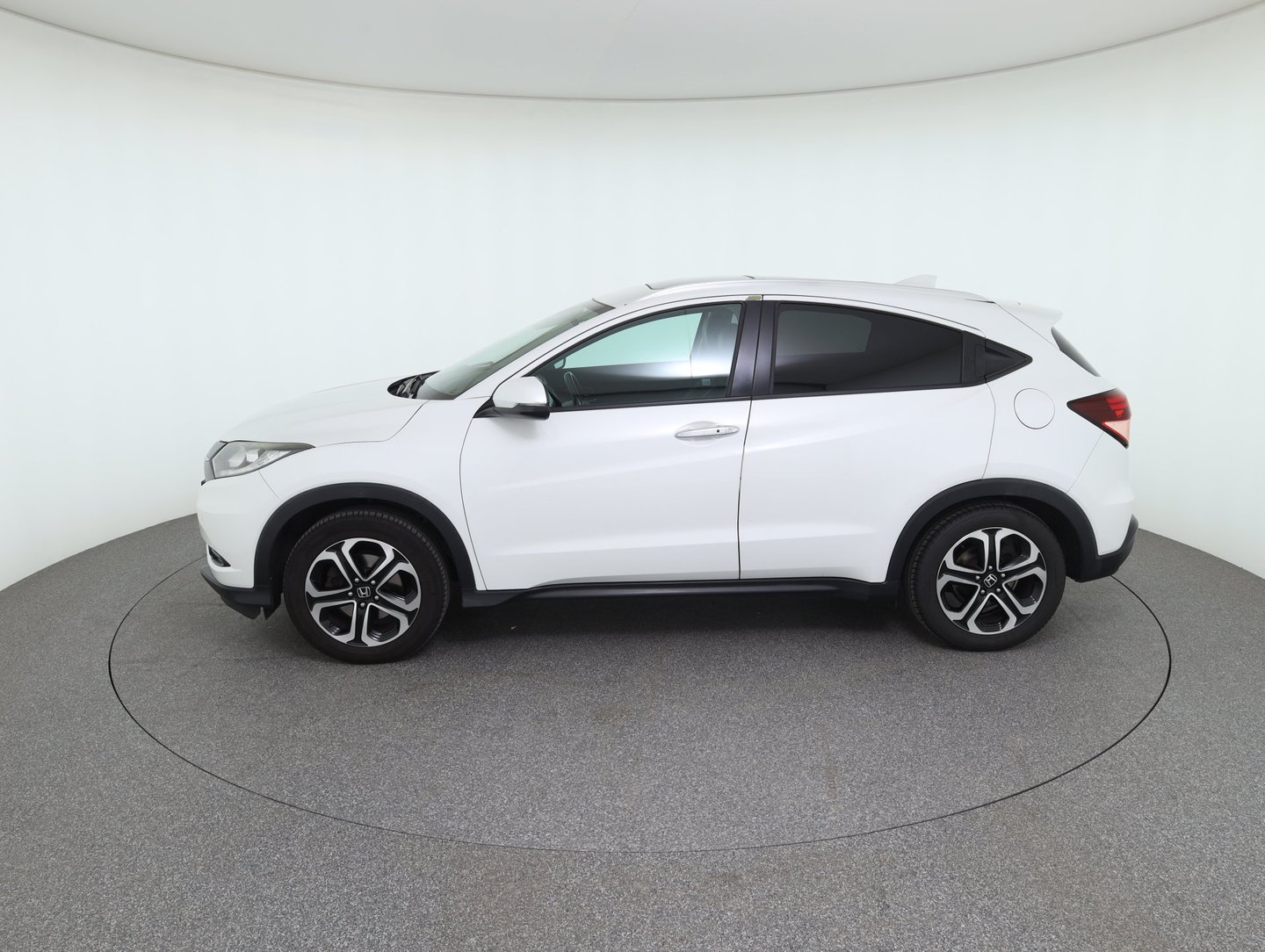 Honda HR-V 1,5 i-VTEC Executive | Bild 8 von 31
