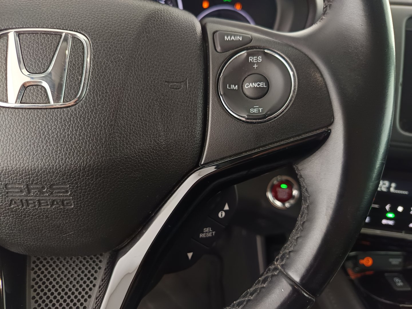 Honda HR-V 1,5 i-VTEC Executive | Bild 17 von 31
