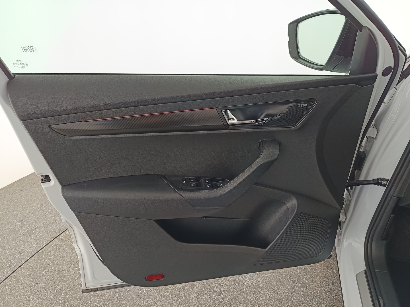 Škoda KAROQ SPORTLINE TSI DSG ACT | Bild 10 von 35