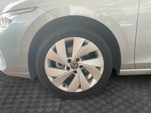 VW Golf Variant Business mHeV DSG in Oyster Silver Metallic