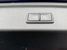 Audi A3 Sportback 30 TFSI in Navarrablau Metallic