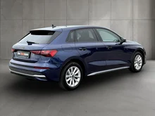 Audi A3 Sportback 30 TFSI in Navarrablau Metallic