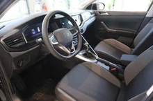 VW Taigo Life in schwarz - metallic-perleffektno