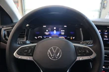 VW Taigo Life in schwarz - metallic-perleffektno