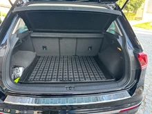VW Tiguan Highline TDI SCR 4MOTION DSG in 2T Deep Black Perleffekt