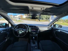 VW Tiguan Highline TDI SCR 4MOTION DSG in 2T Deep Black Perleffekt
