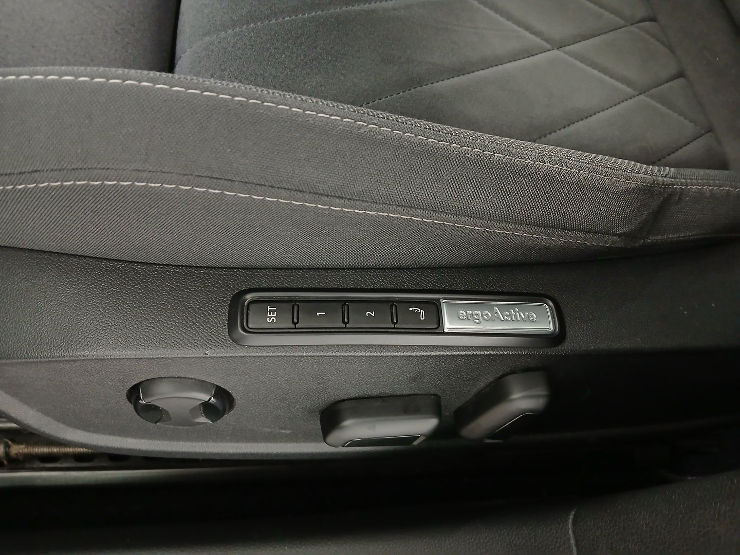 VW Golf Variant Style TDI DSG | Bild 29 von 31