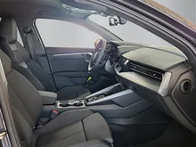 Audi A3 Sportback 30 TFSI in Manhattangrau Metallic