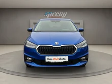 Thumbnail-Foto von Fahrzeug