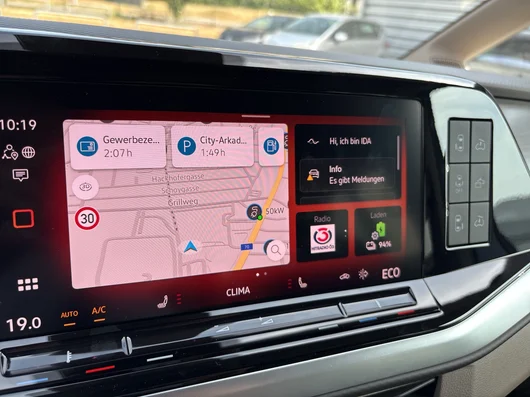 Bild eines VW California Ocean eHybrid 180 kW 4M