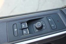 VW Multivan Edition TDI 4MOTION in Candyweiß