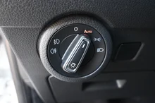 VW Multivan Edition TDI 4MOTION in Candyweiß
