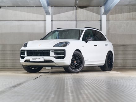 Porsche Cayenne E-Hybrid Black Edition