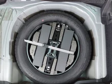 Škoda Kamiq Selection TSI in Smokey Diamond-Silber Metallic