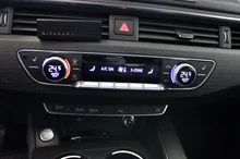 Audi A4 Avant 2.0 TDI quattro Design in mittelgrau - metallic