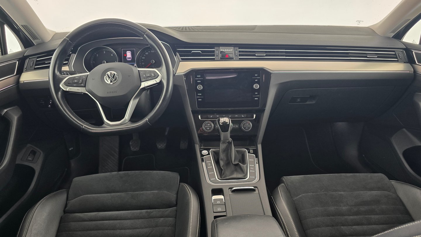 VW Passat Variant Elegance TDI | Bild 13 von 27